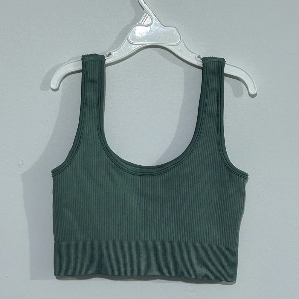 Women's Green Cropped Bra Top Small